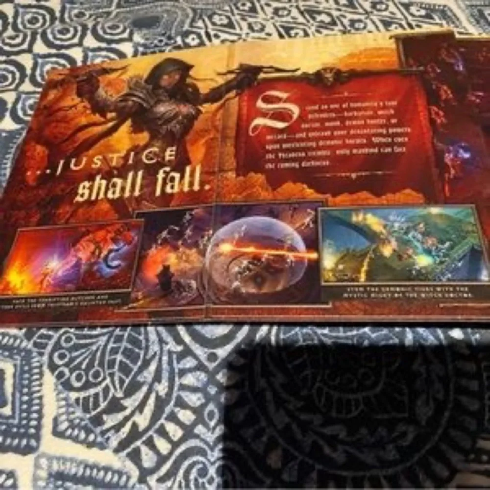 Diablo III PC Game - Black & Red Collector Box